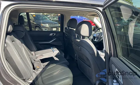 2020 BMW X7 xDrive40I z USA, uszkodzony, nr VIN 5UXCW2C09L9A00258